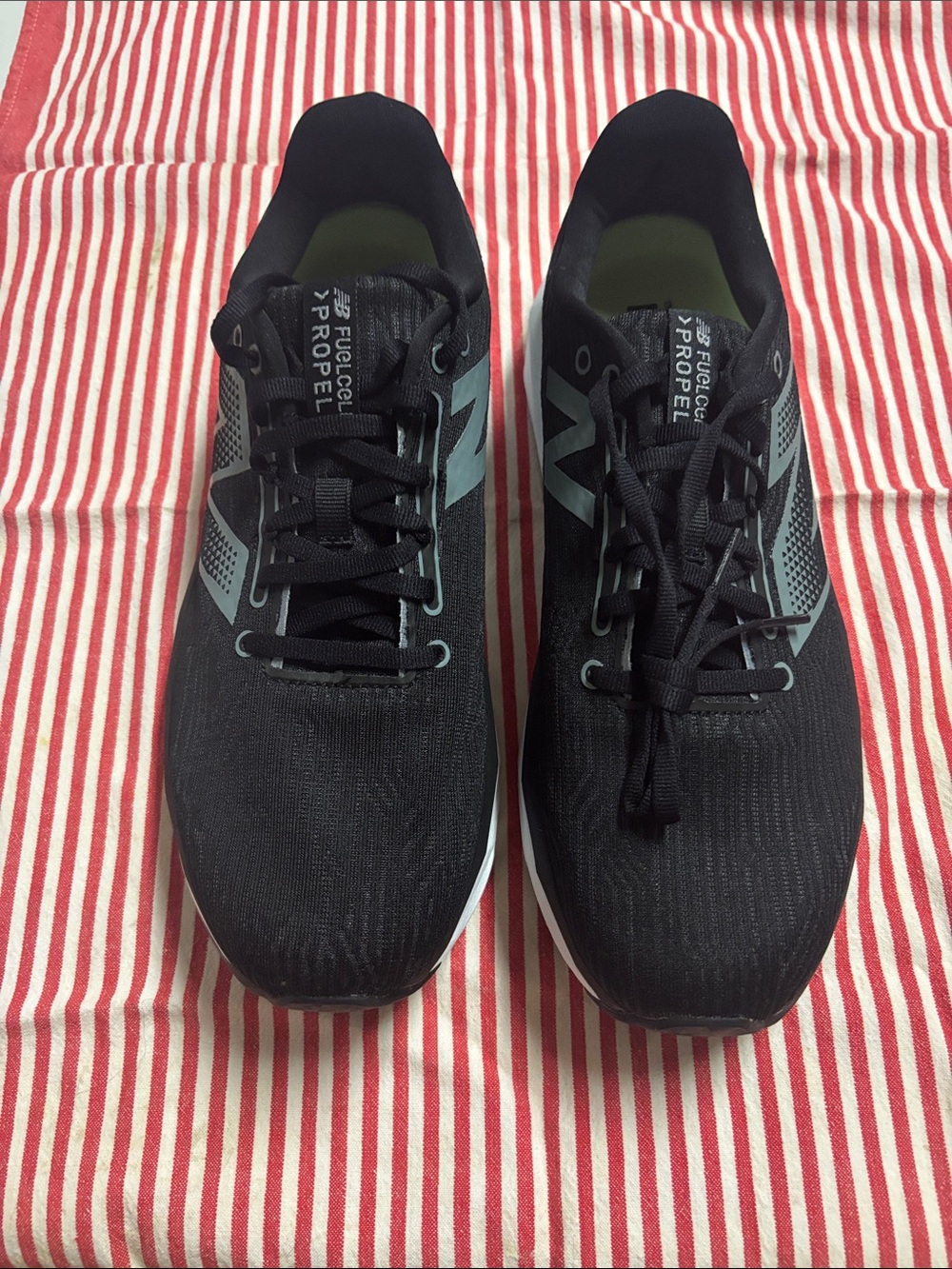 New Balance Women’s FuelCell Propel Running Shoes - Black